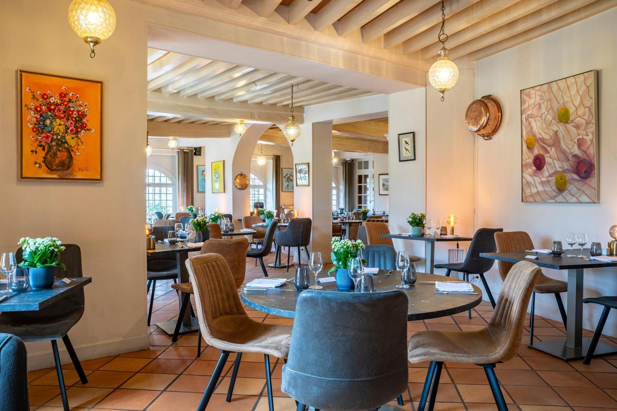 Le Relais Fleuri, Et Restaurant Logis - Avallon
