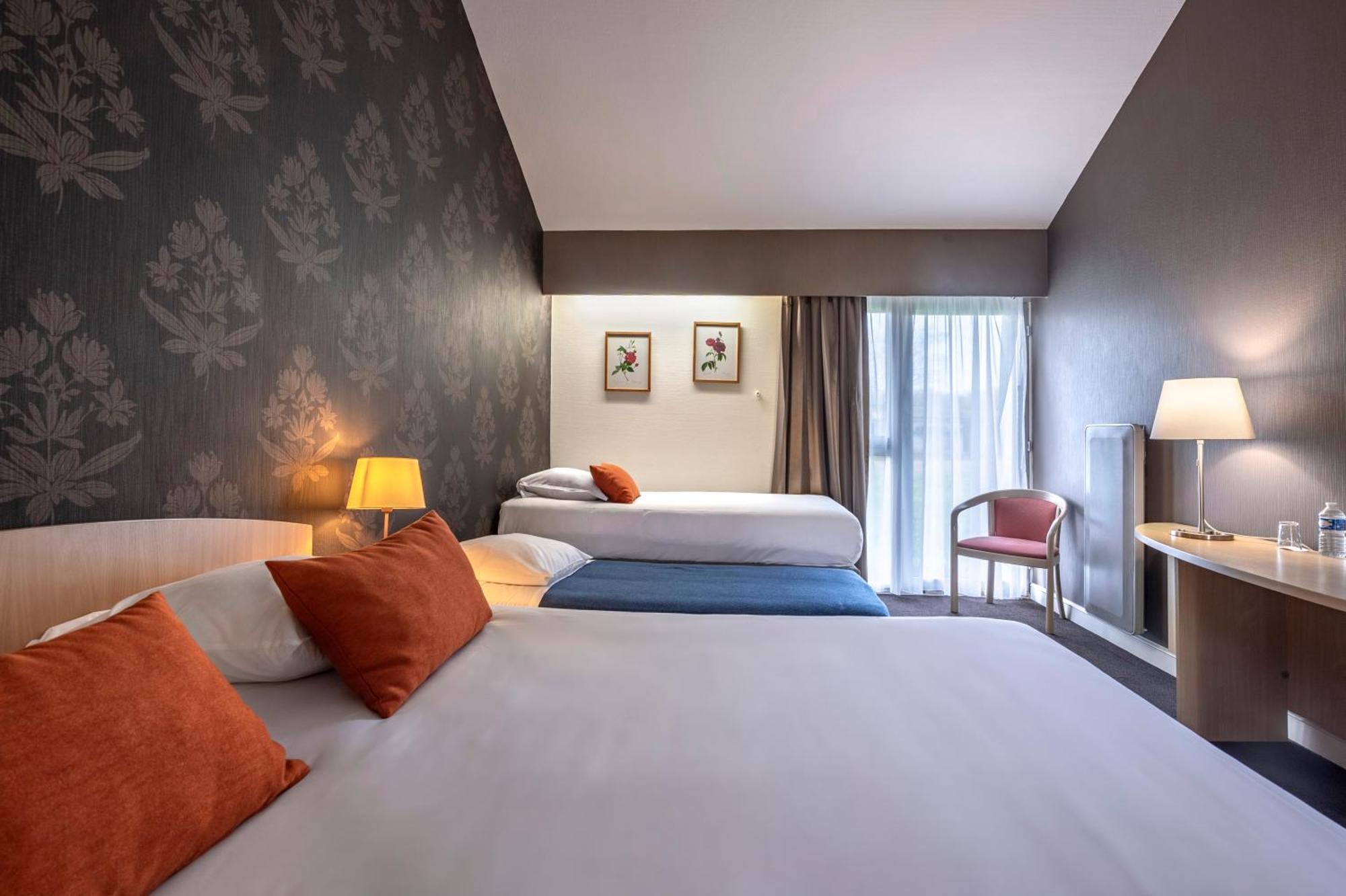 Le Relais Fleuri, Et Restaurant Logis - Avallon Sauvigny-le-Bois