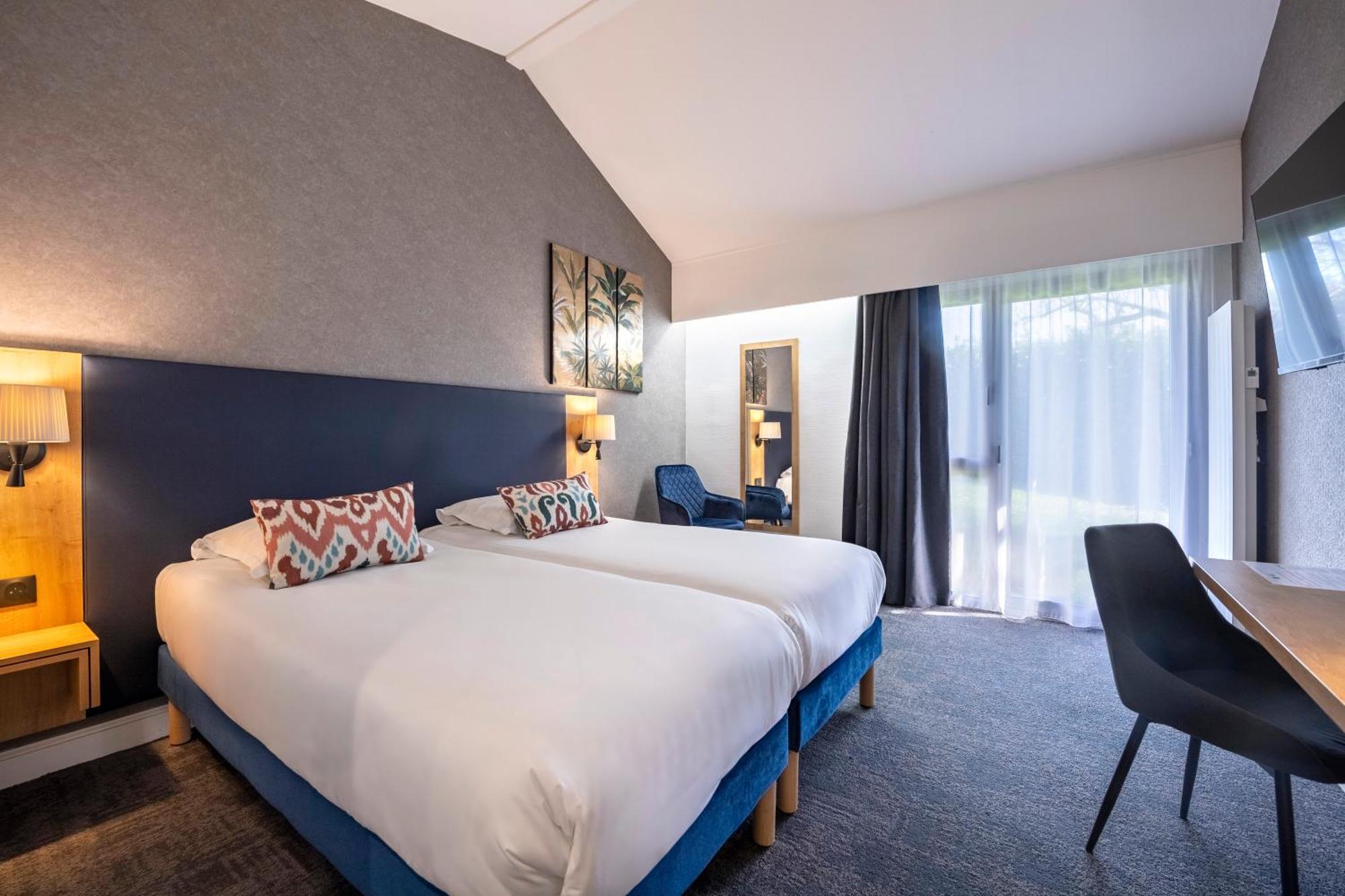 Hotel Le Relais Fleuri, Et Restaurant Logis - Avallon Sauvigny-le-Bois