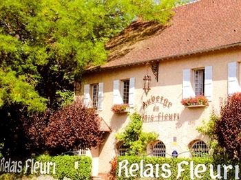 Le Relais Fleuri, Et Restaurant Logis - Avallon Sauvigny-le-Bois